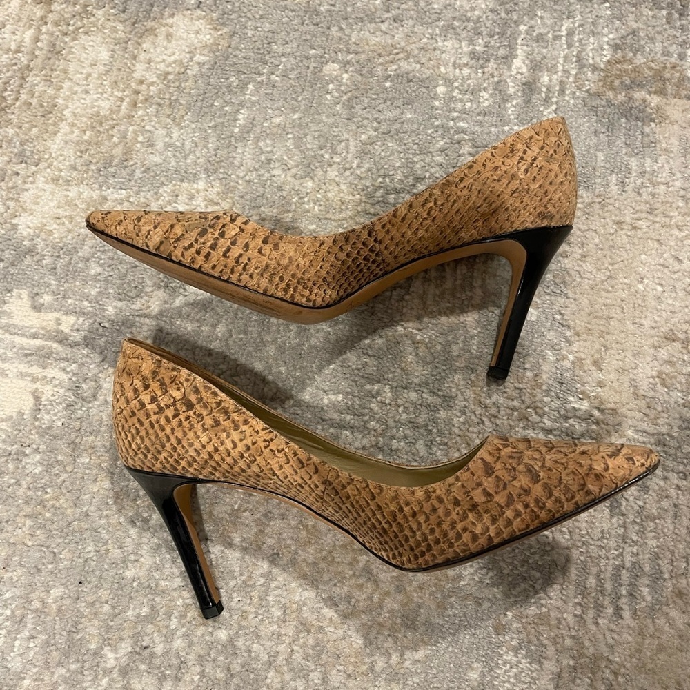 Via Spiga Carola Dress Pumps Leather Natural Crocodile Print Size 8M 3.5” Heel - Picture 8 of 11